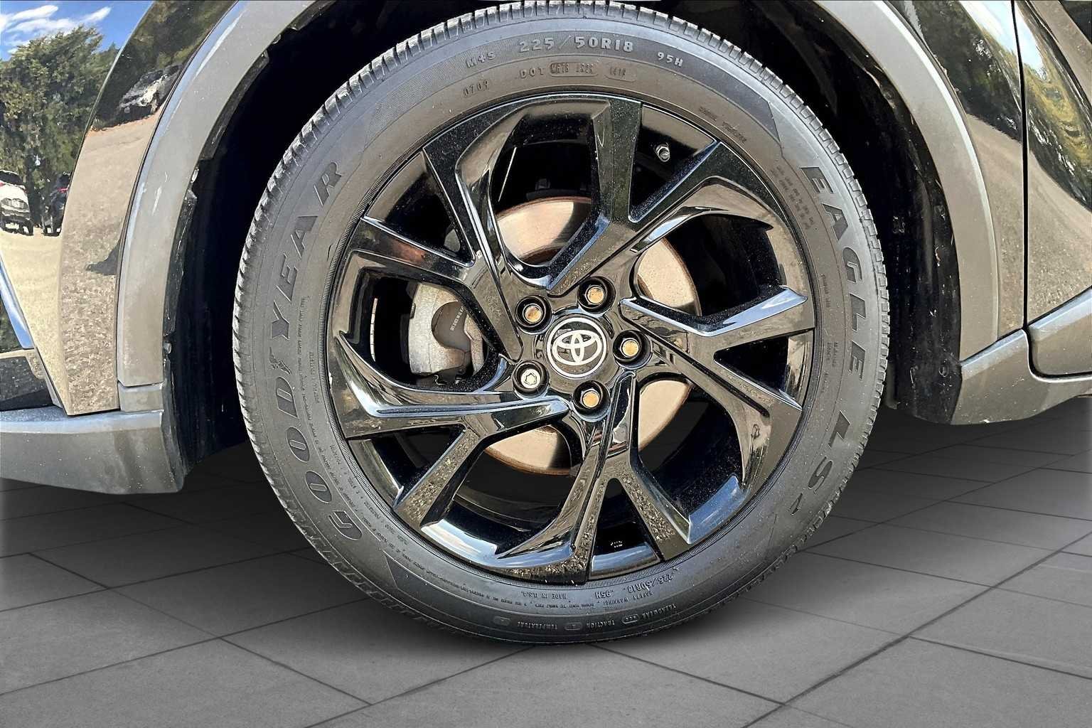 Used 2021 Black Sand Pearl Toyota Nightshade image 10