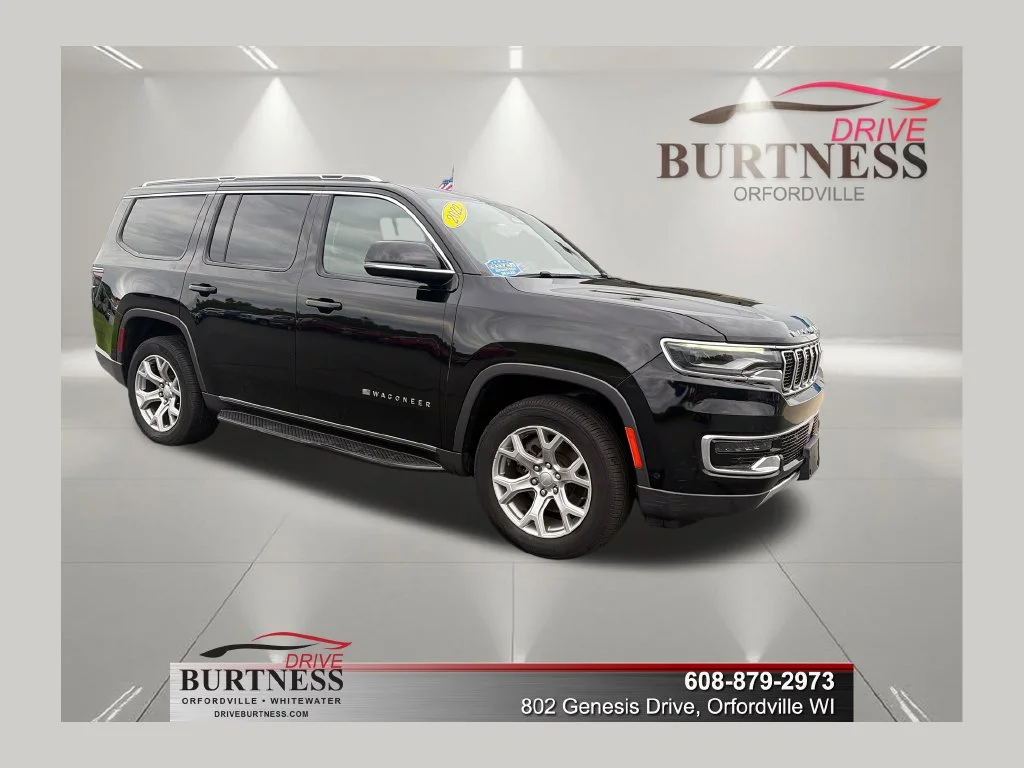 Used 2022 Black Jeep Series II image 1