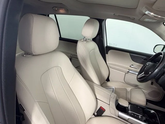 Used 2022  Mercedes-Benz GLB 250 image 49
