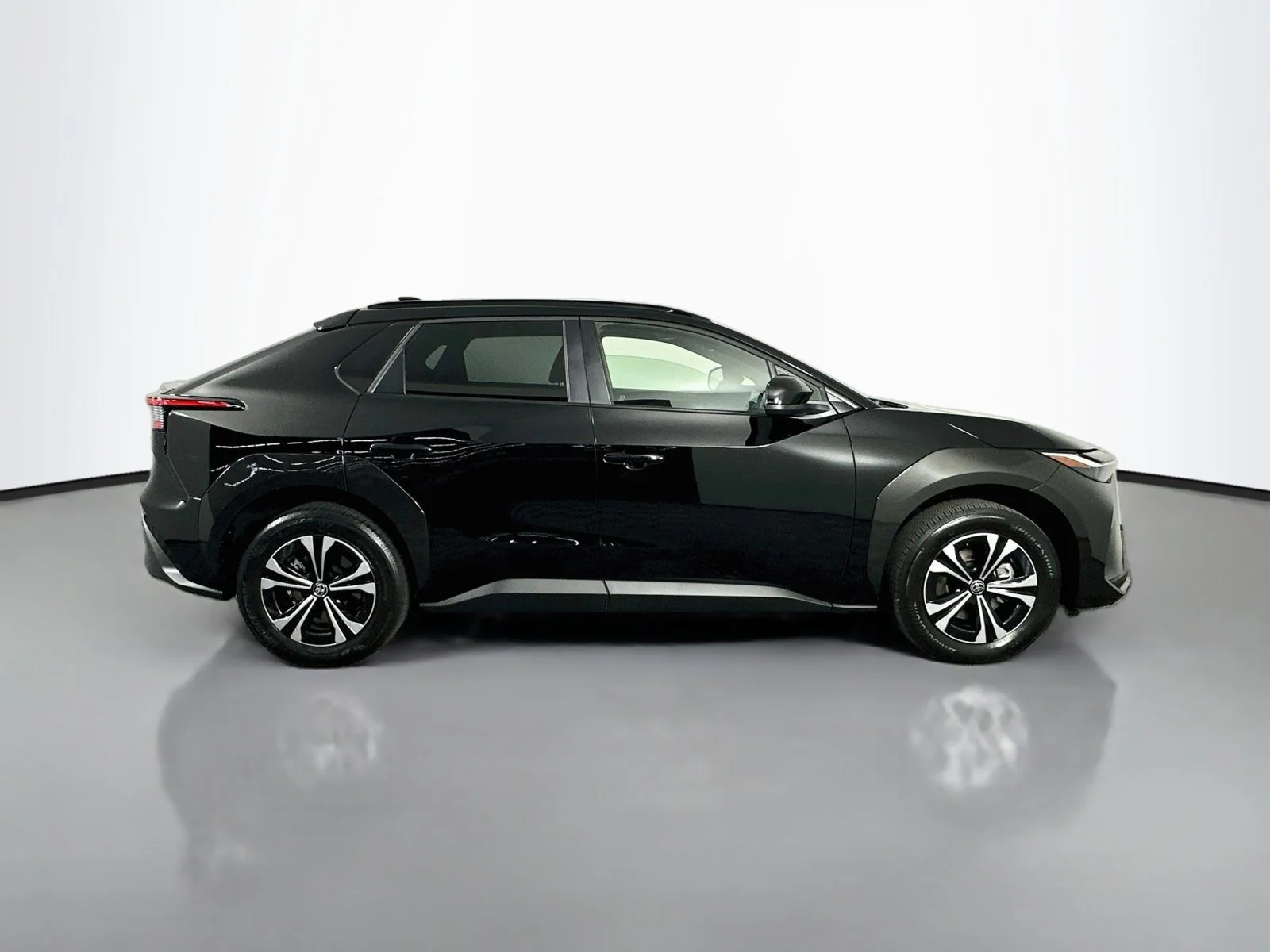 Used 2025 Black Toyota XLE image 8