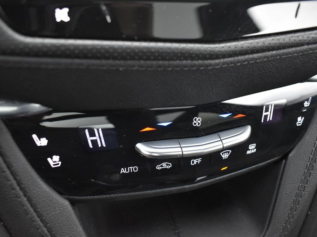 2023 CADILLAC XT5 - Image 19