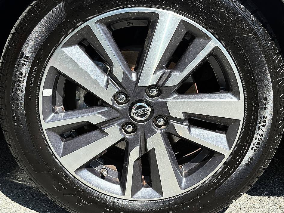Used 2020 Gun Metallic Nissan SV image 8