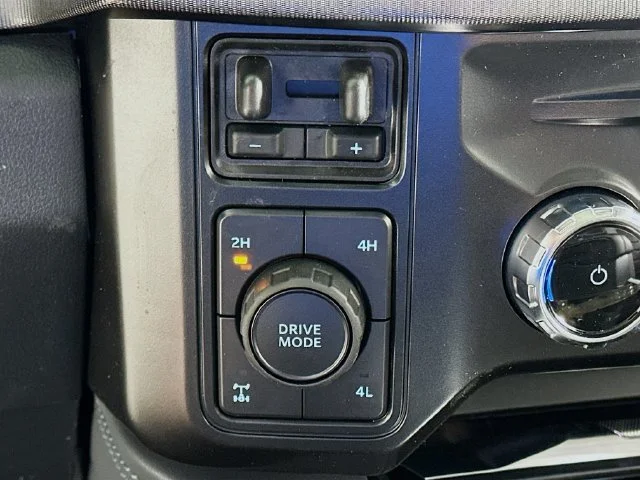 New 2026 White Ford Platinum image 19