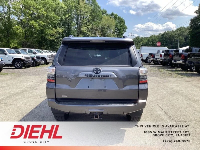 Used 2022 Gray Toyota SR5 Premium image 6