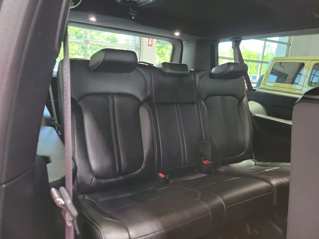 Used 2023 White Jeep Series II image 16