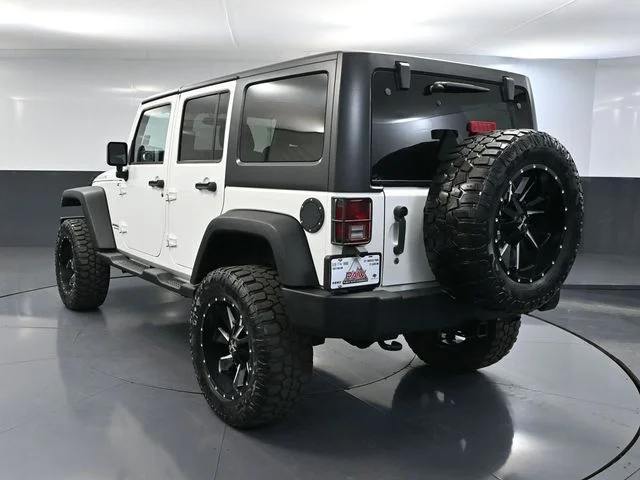 2012 Jeep Wrangler Unlimited Rubicon - Photo 7