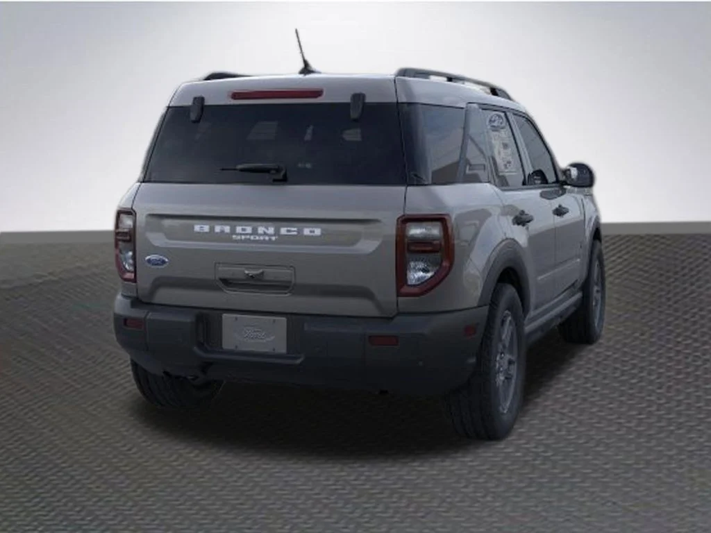 New 2026 Carbonized Gray Metallic Ford Big Bend® image 8