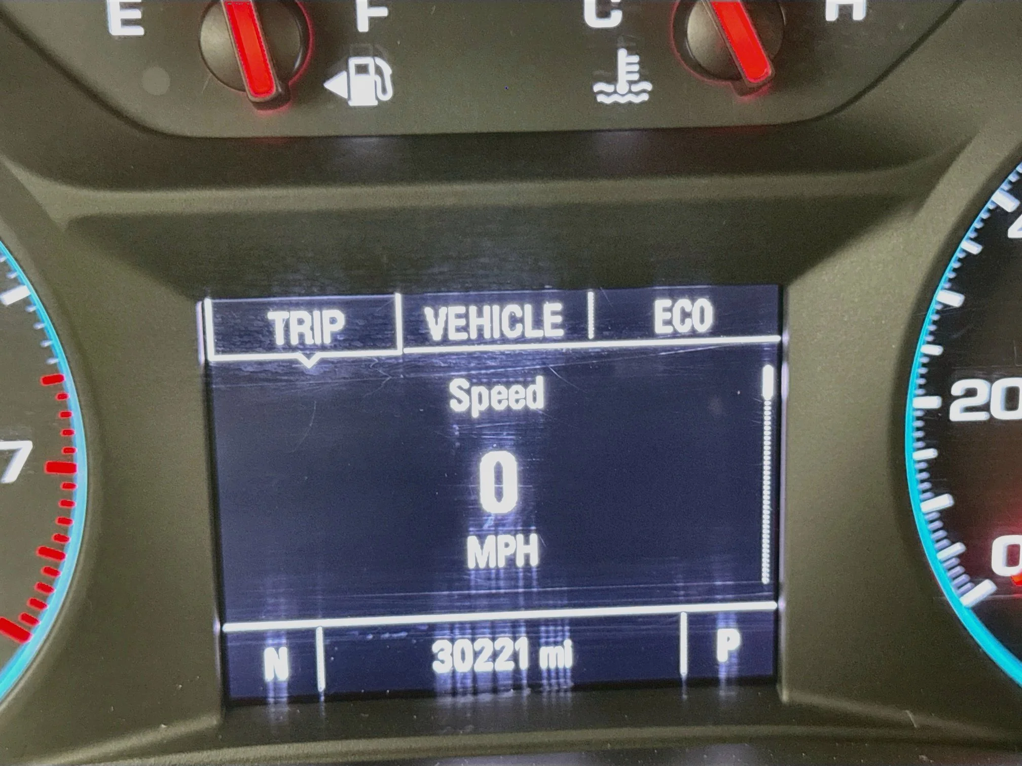 Used 2019 SILVER ICE METALLIC Chevrolet LS image 14