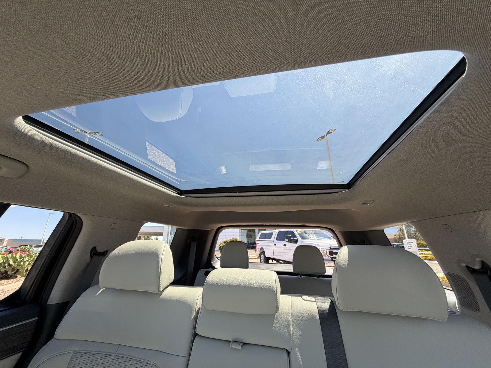 Used 2024 Shimmering Silver Hyundai Limited image 35
