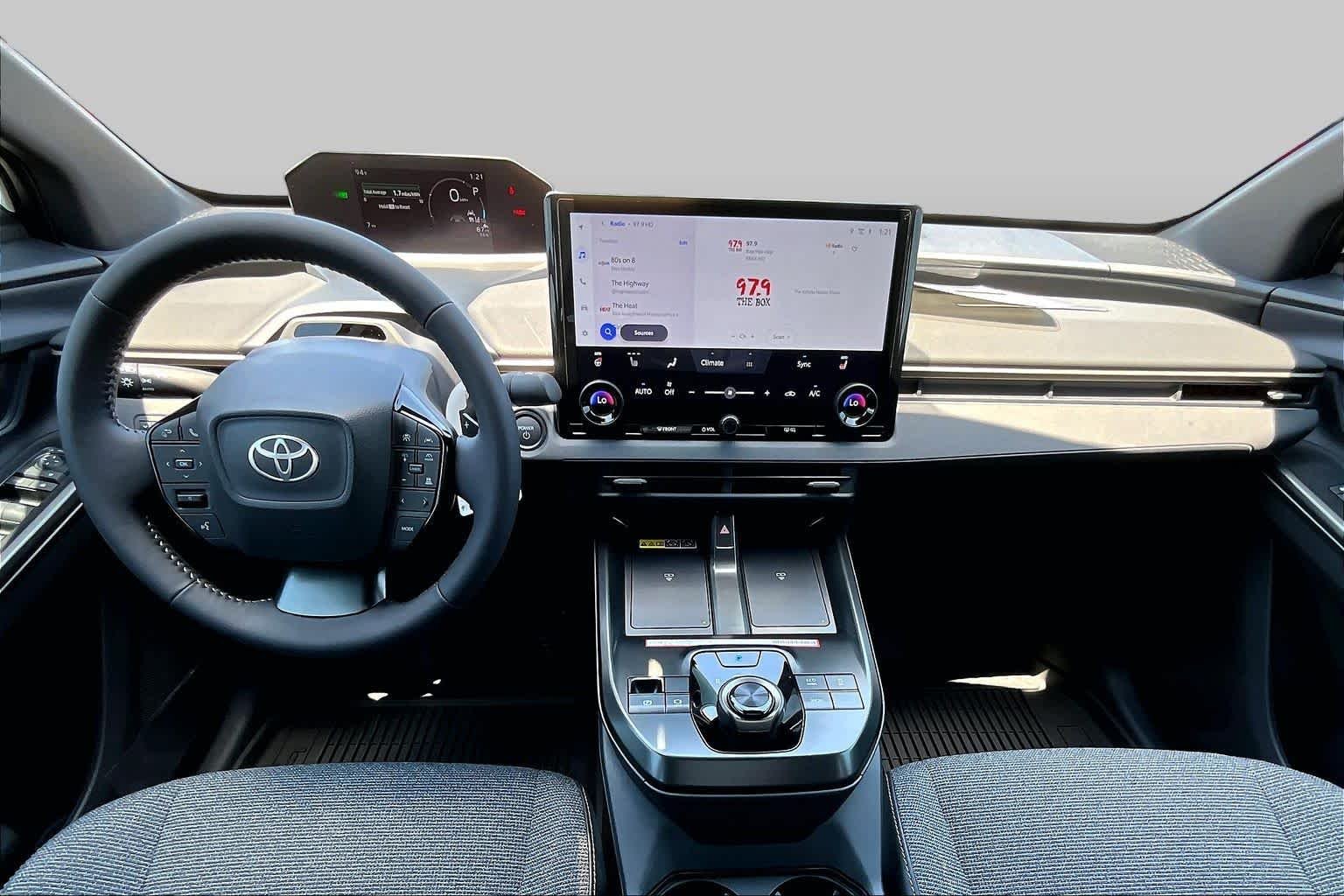 New 2026 Wind Chill Pearl Toyota XLE image 5