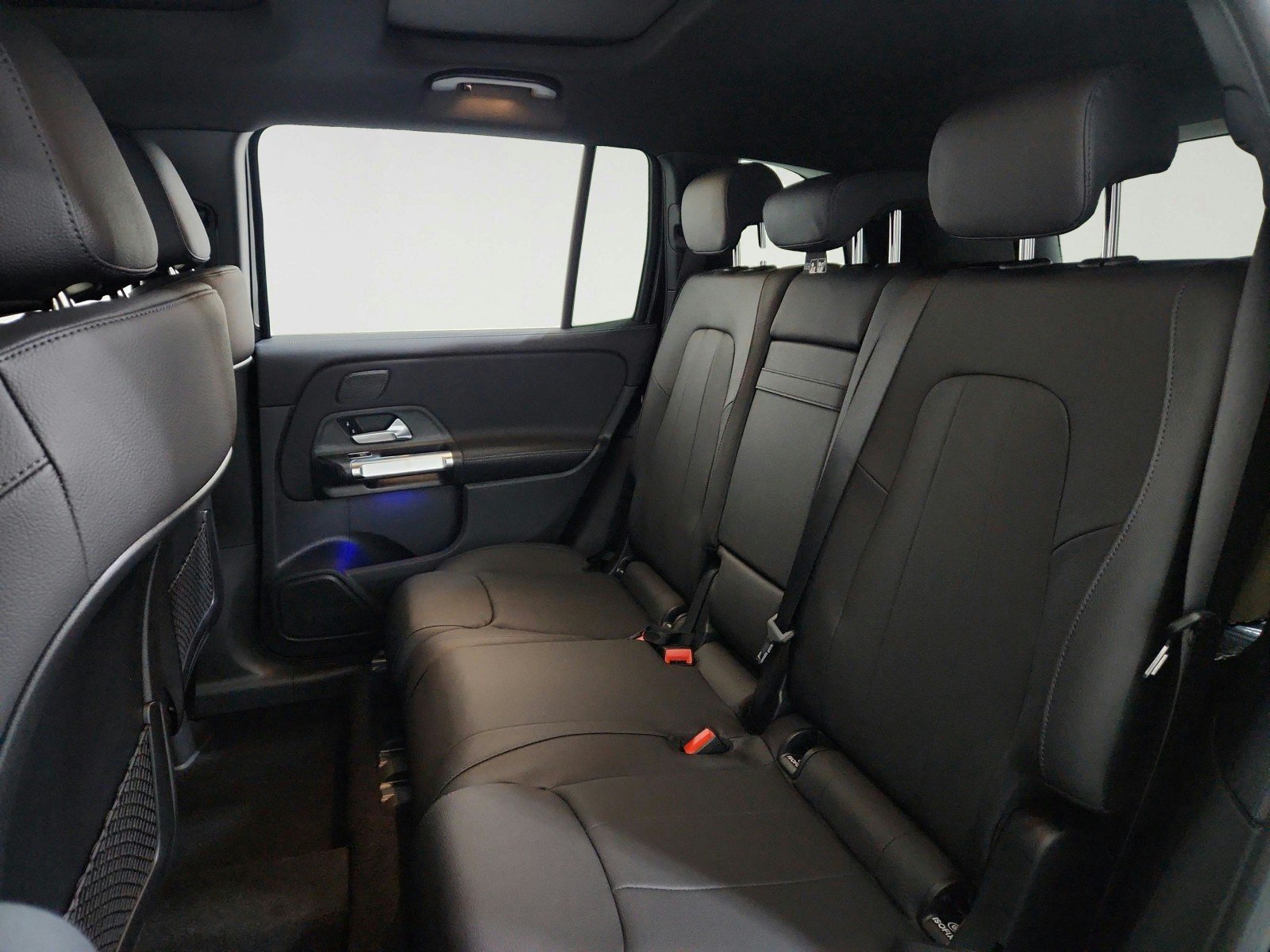 Used 2026 Night Black Mercedes-Benz GLB 250 image 18