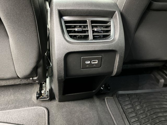 Used 2021 Iridescent Pearl Tricoat Chevrolet LT image 11
