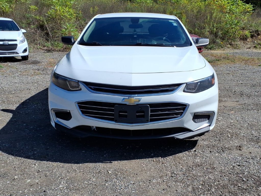 Used 2017 Chevrolet Malibu 1LS with VIN 1G1ZB5ST6HF281650 for sale in Howell, MI