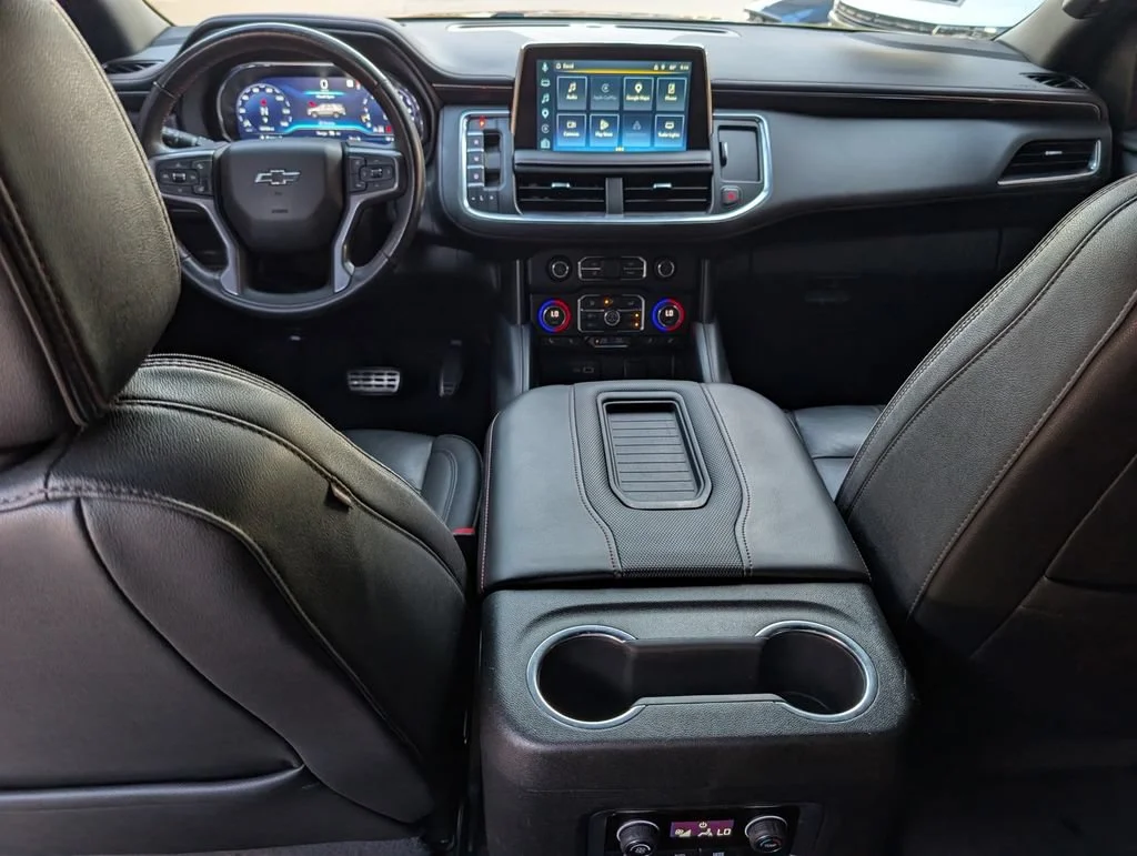 2022 Chevrolet Suburban RST - Photo 22