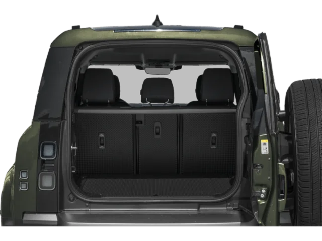 New 2026 Fuji White LAND ROVER S image 8