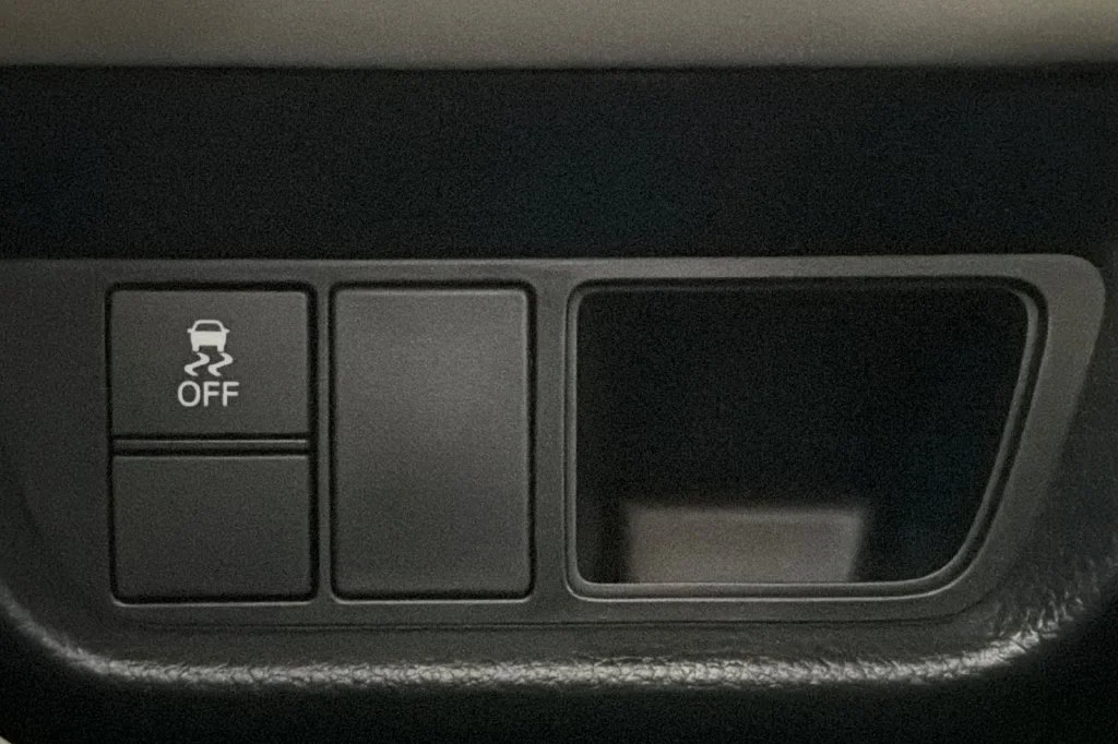 Used 2023  Honda LX image 33