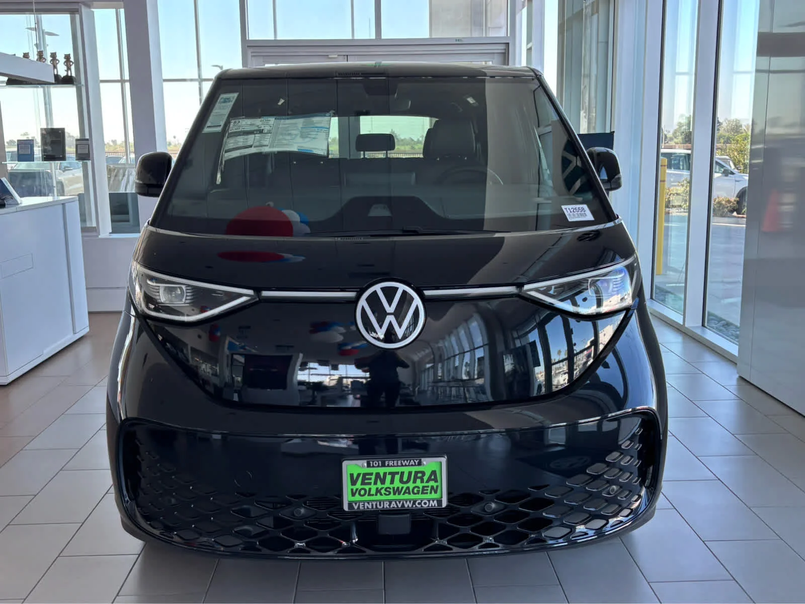 New 2025 Deep Black Pearl Volkswagen Pro S image 2