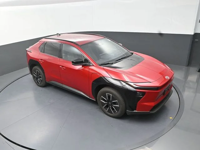 Used 2026 Red Toyota XLE Plus image 23
