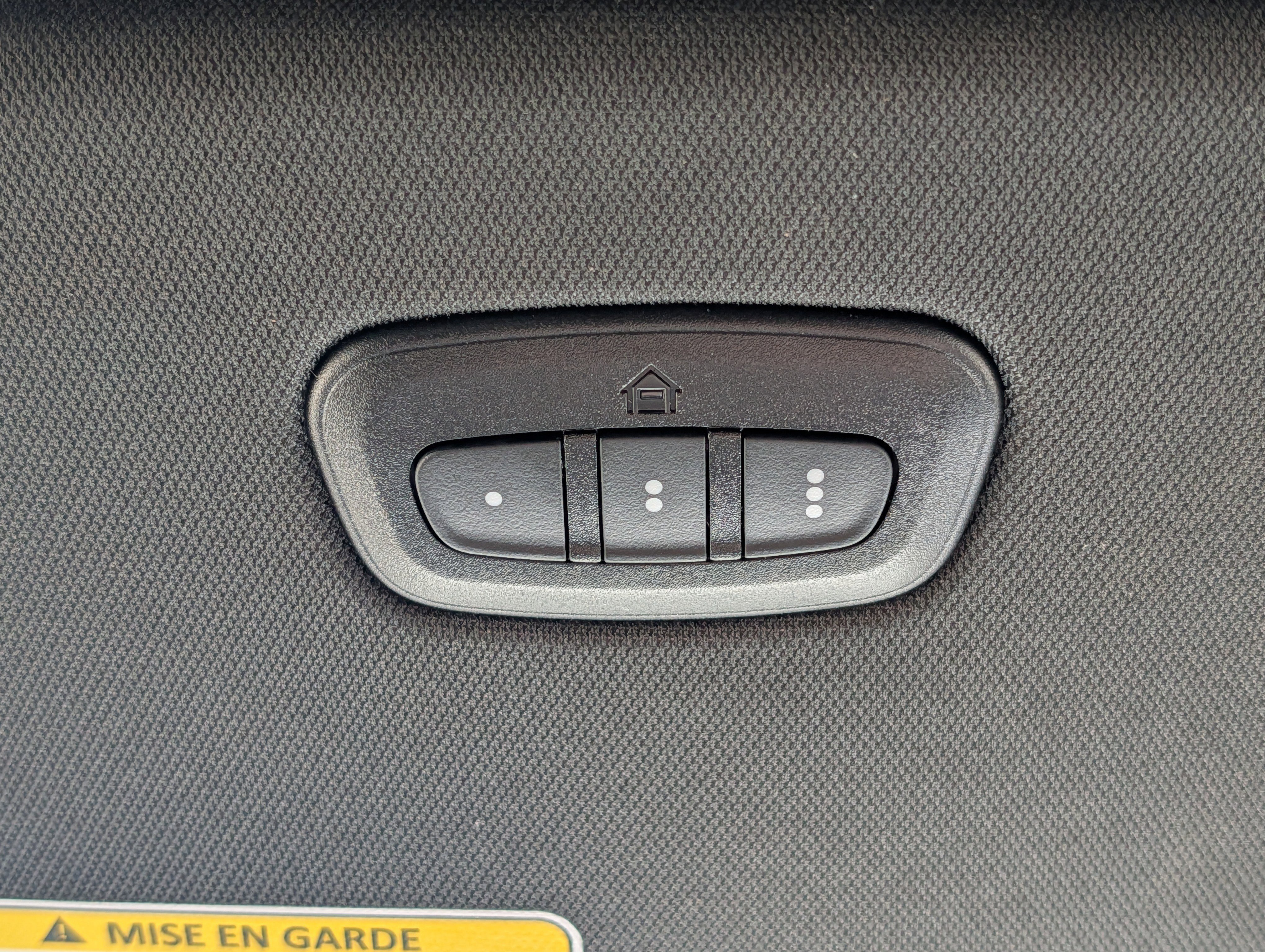 Used 2025 Diamond Black Crystal Pearlcoat Jeep 4WD image 34