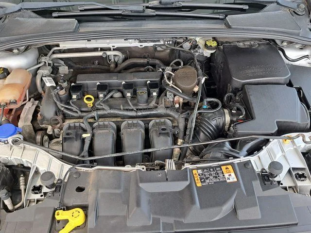 Used 2016 Silver Ford SE image 26
