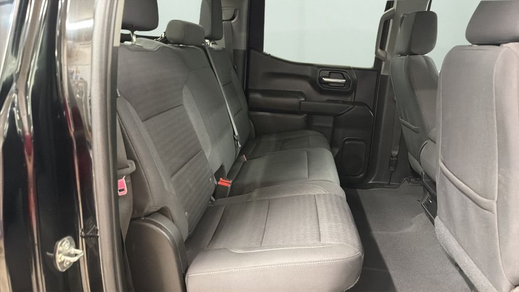 Used 2022 Black Chevrolet Custom image 16
