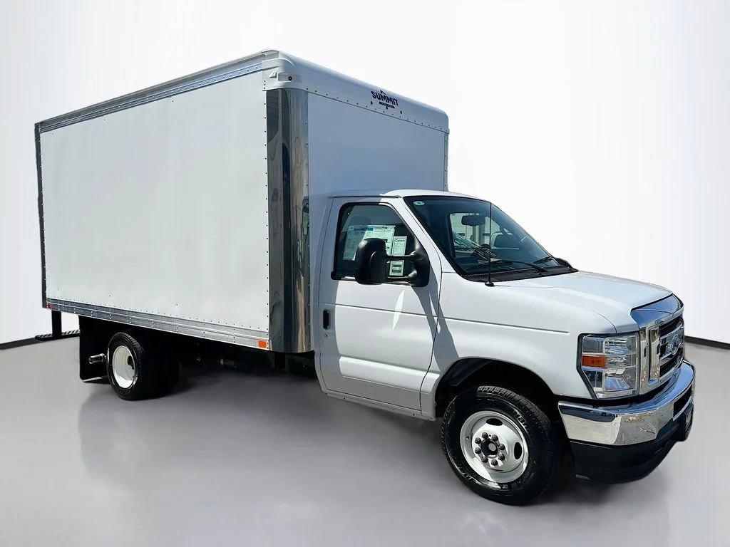 2025 Ford E-Series DRW E-350 Super Duty 158 in WB's photo