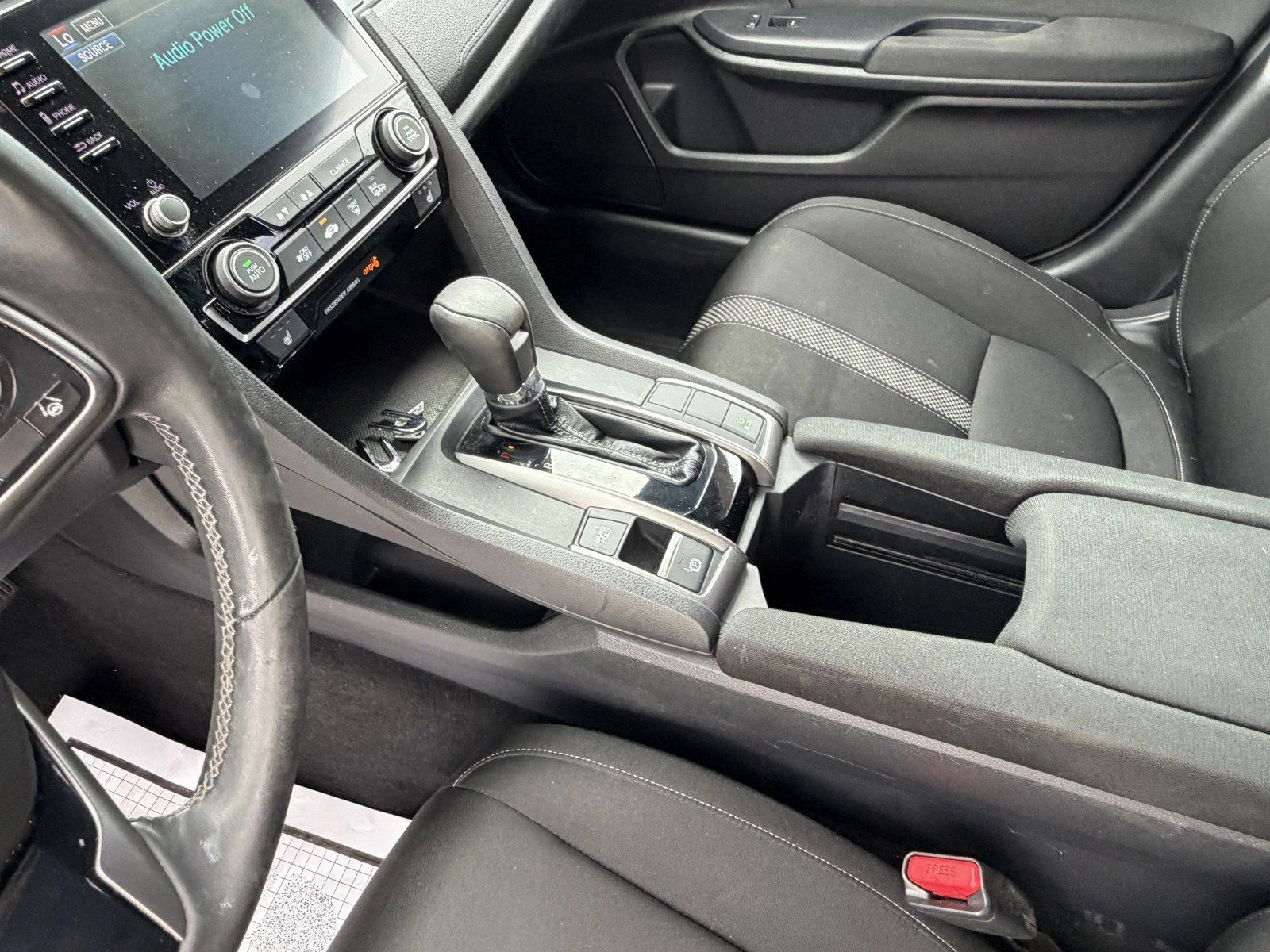 Used 2021  Honda EX image 19