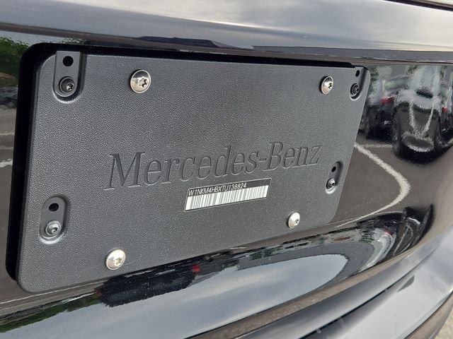 New 2026 Black Mercedes-Benz GLC300 image 32