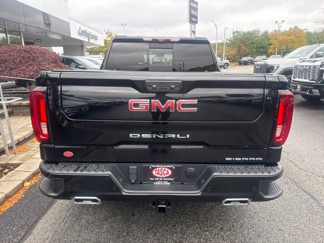 Used 2023 Black GMC Denali image 9