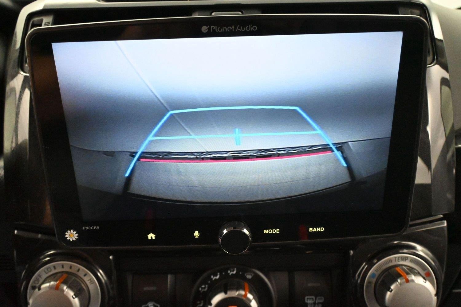 Used 2019 Nautical Blue Metallic Toyota SR5 image 24