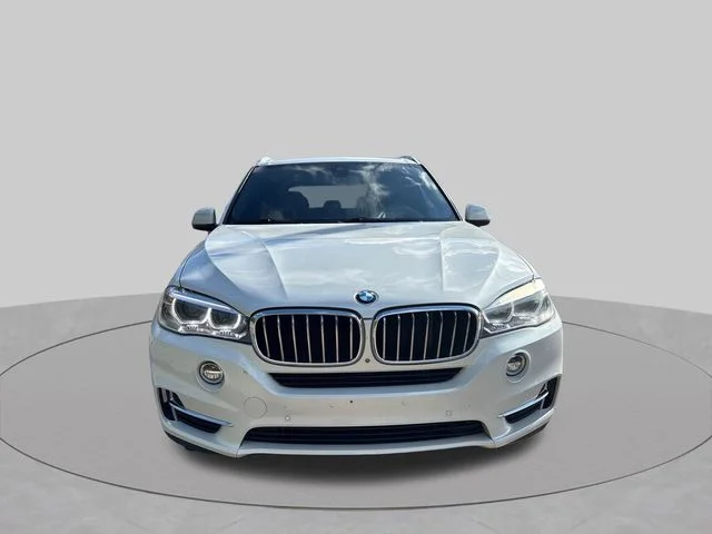 Used 2017 White BMW xDrive35d image 2