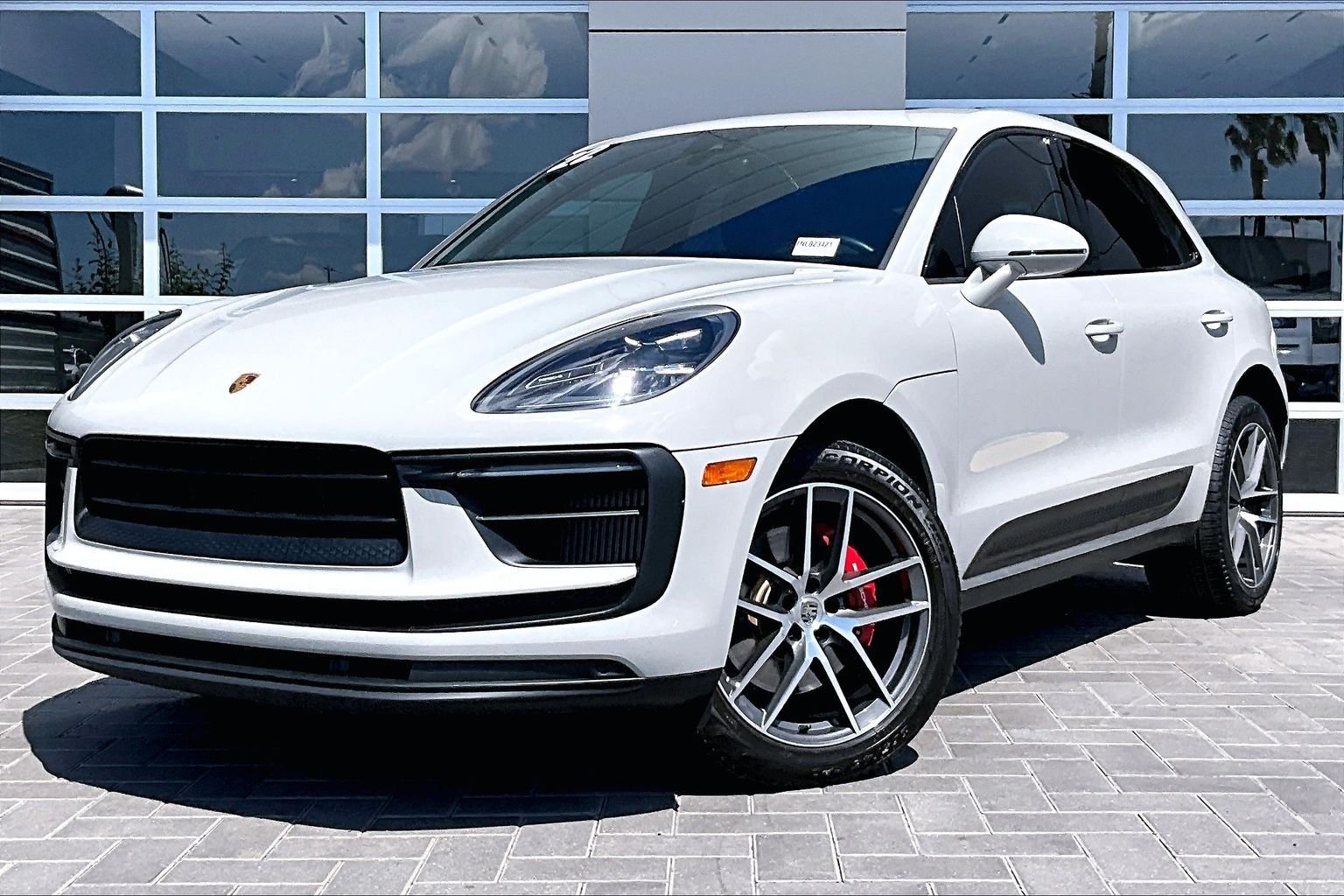 2022 Porsche Macan S