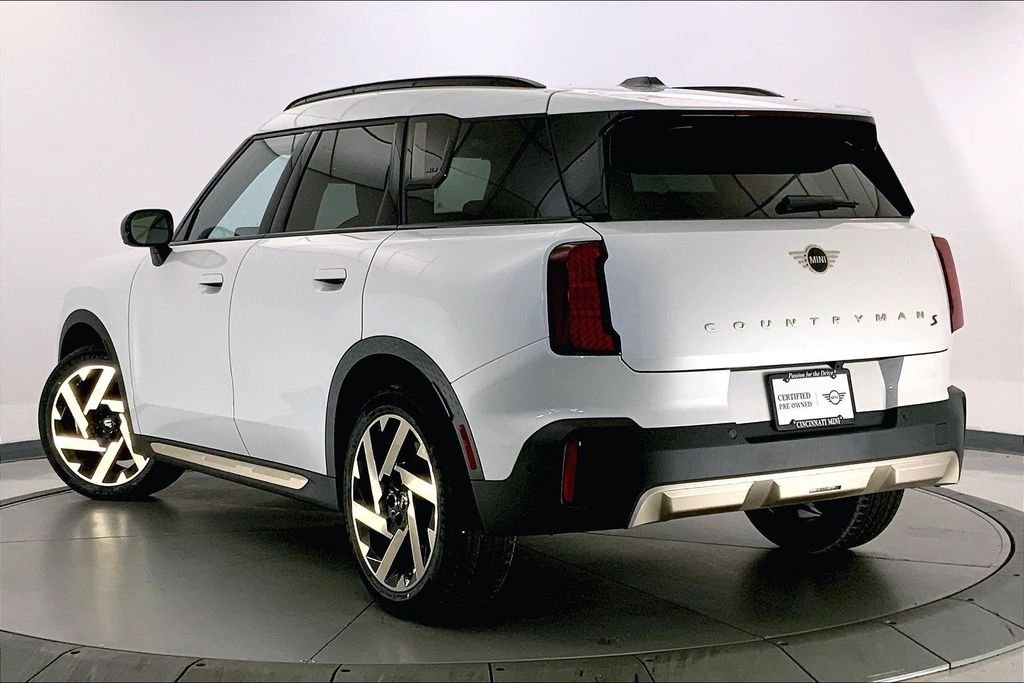 Certified Used 2025 Nanuq White Metallic MINI Iconic image 9