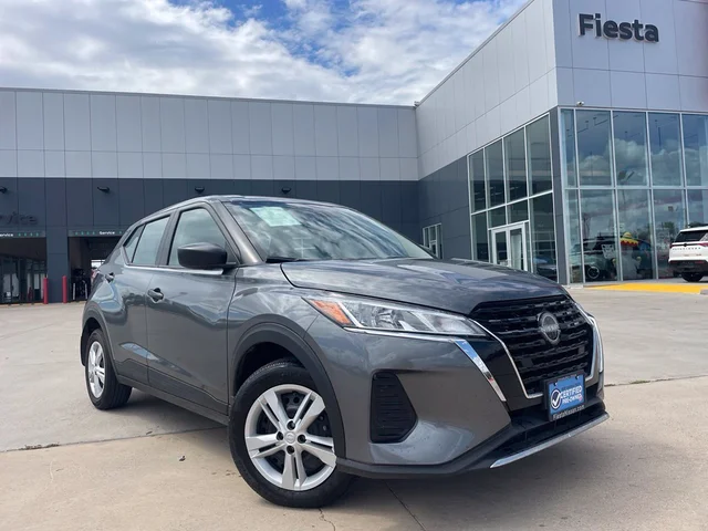 2025 Nissan Kicks Play S