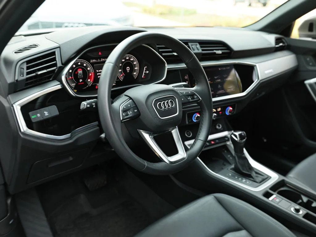 Used 2024 Gray Audi Premium Plus image 20