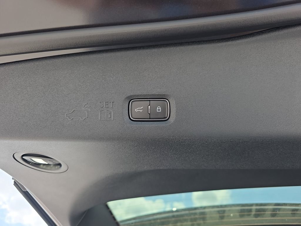 New 2026 Dark Matter Gray Metallic Ford Active image 36