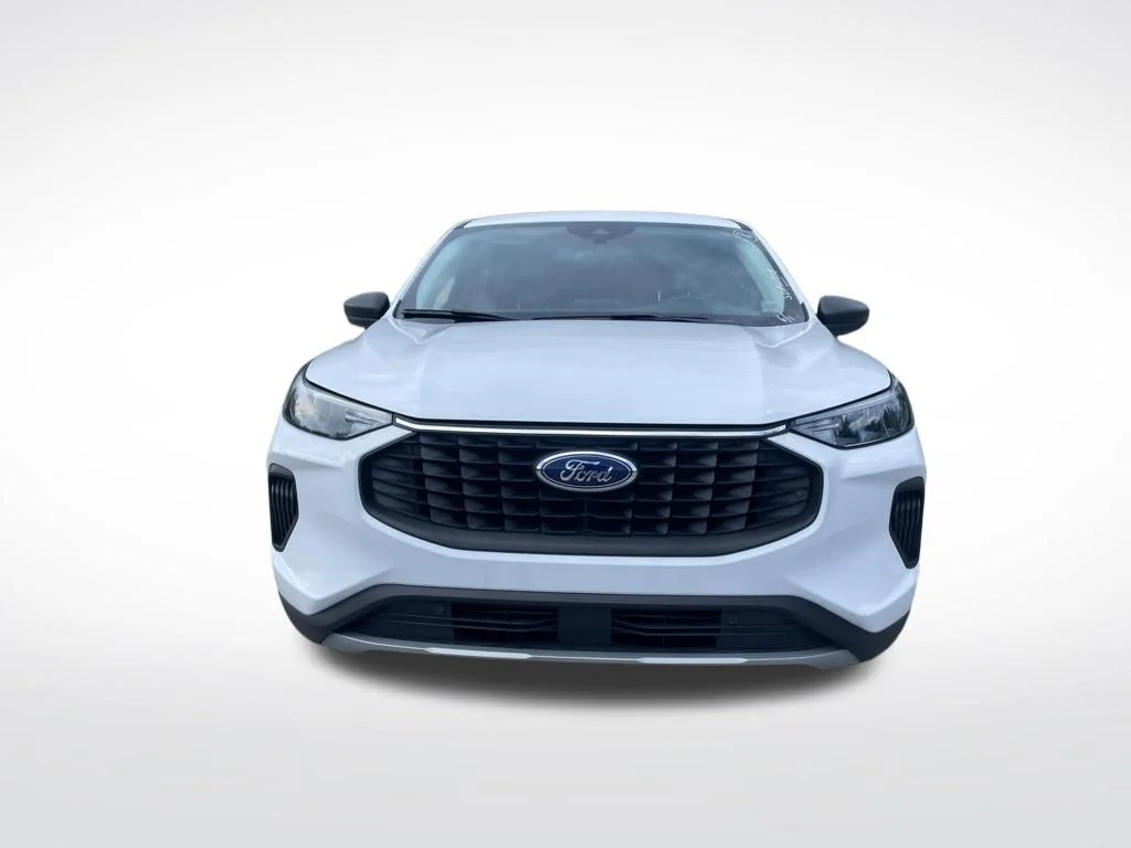 Certified Used 2025 Oxford White Ford Active image 3