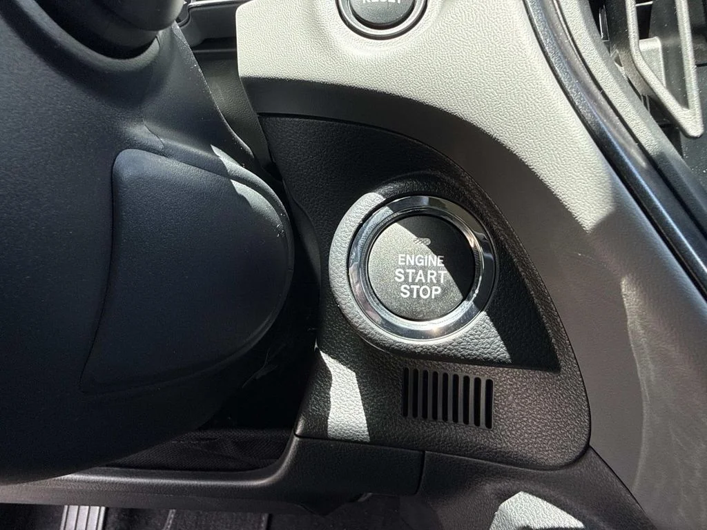 New 2026 LITHIUM RED PEARL Subaru Base image 32