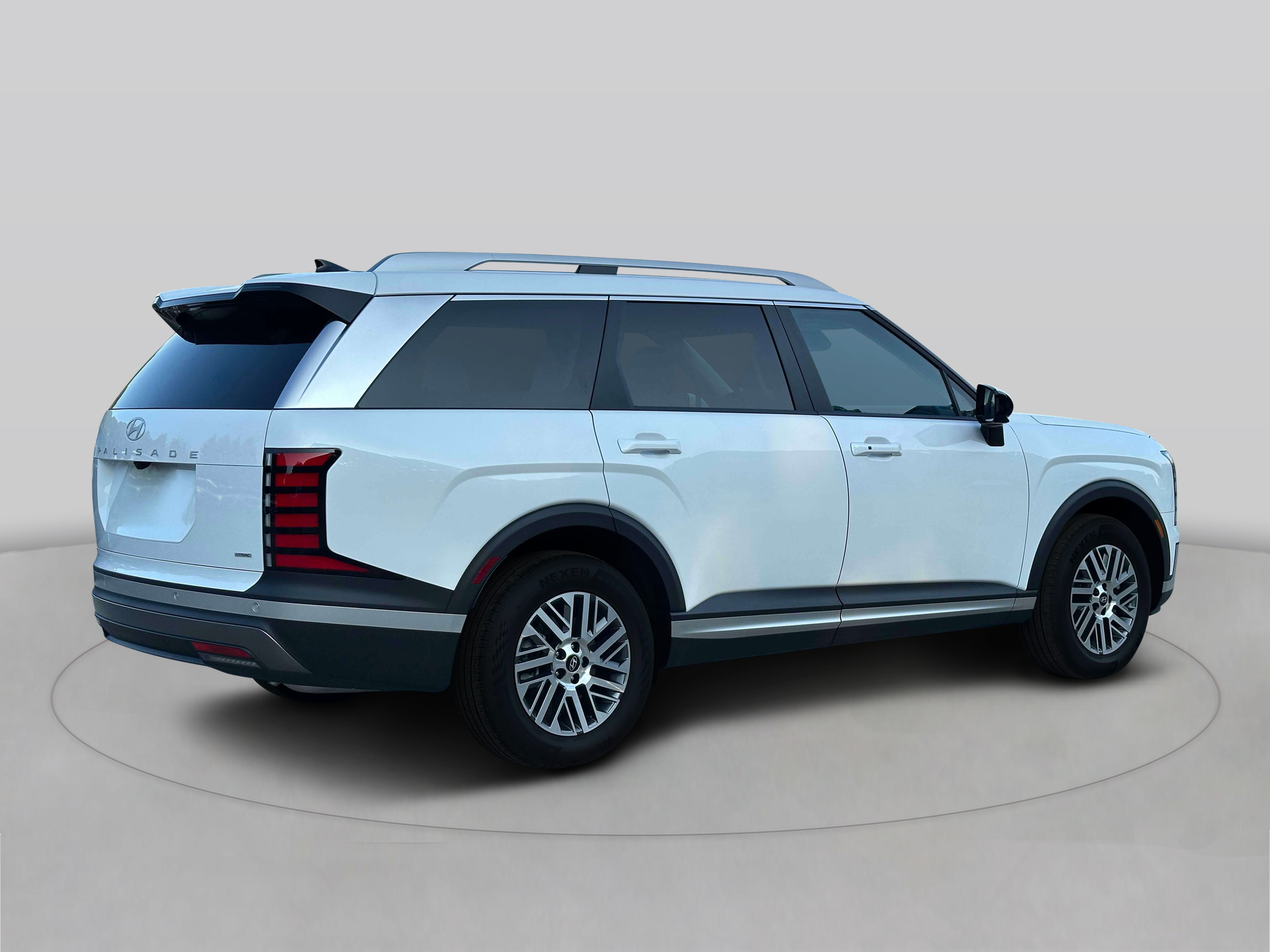 New 2027 White Hyundai SEL AWD image 8
