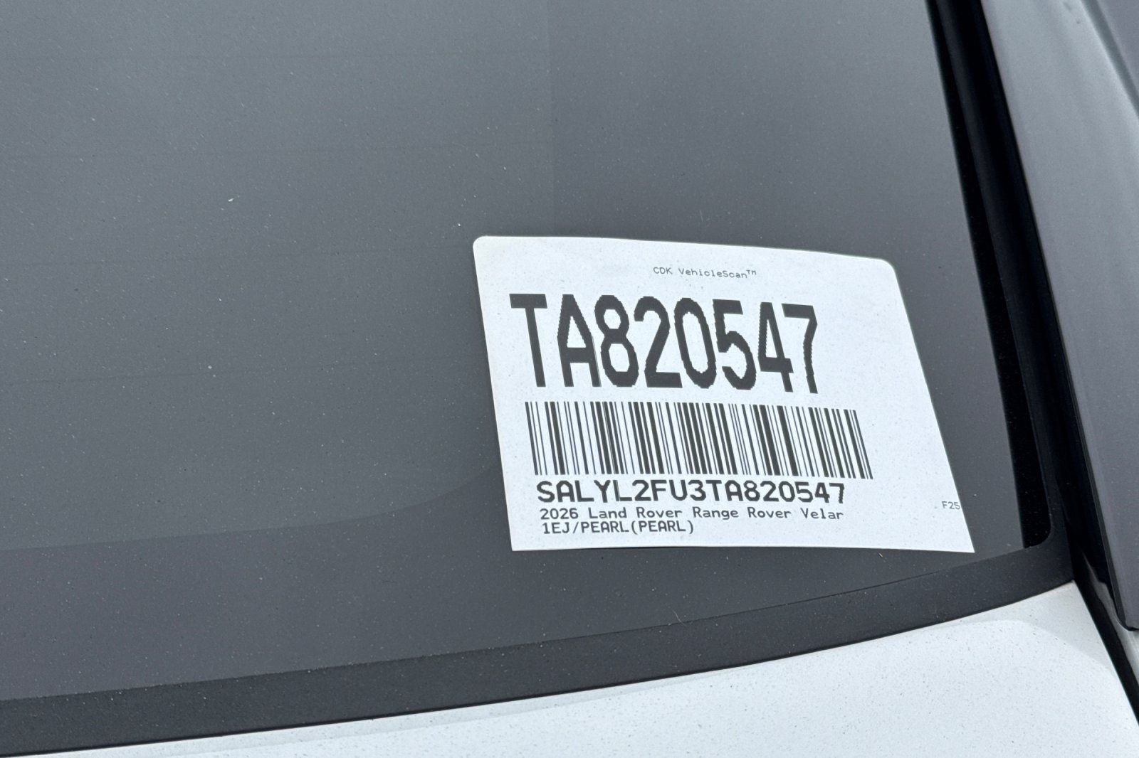 Certified Used 2026 White Land Rover Dynamic SE image 35