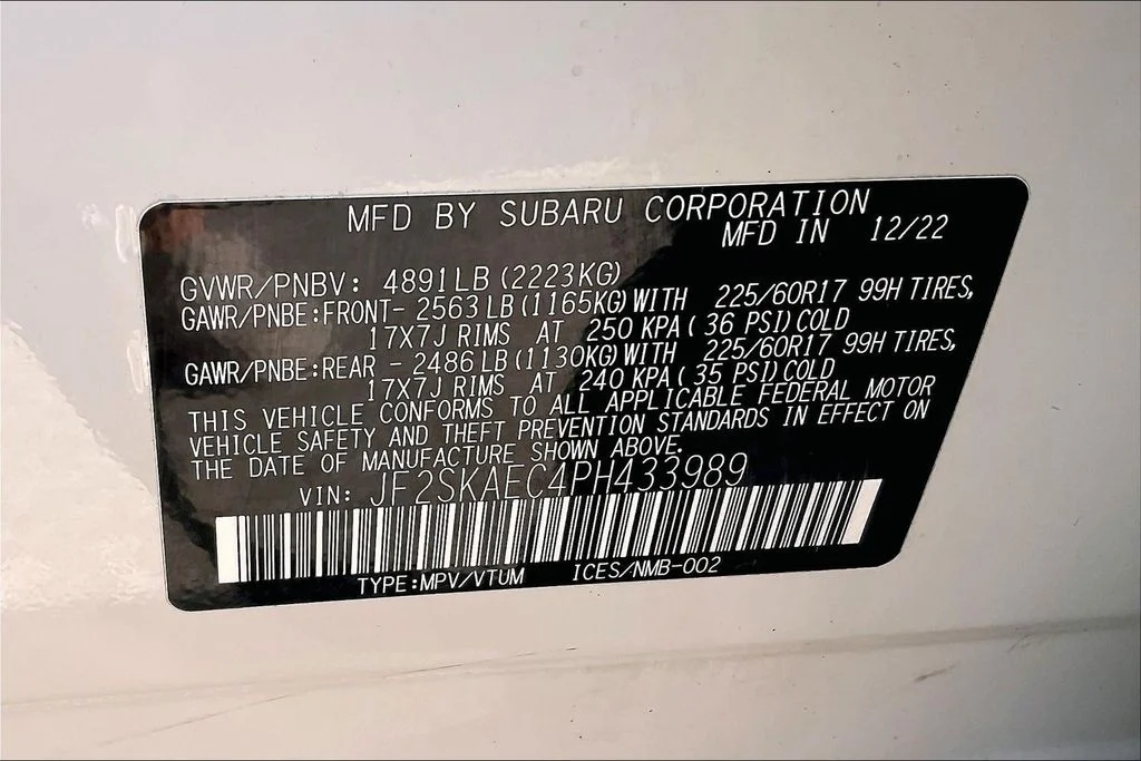 Used 2023 White Subaru Premium image 33