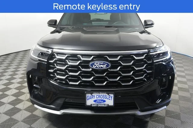 New 2027 Agate Black Metallic Ford Platinum™ image 8