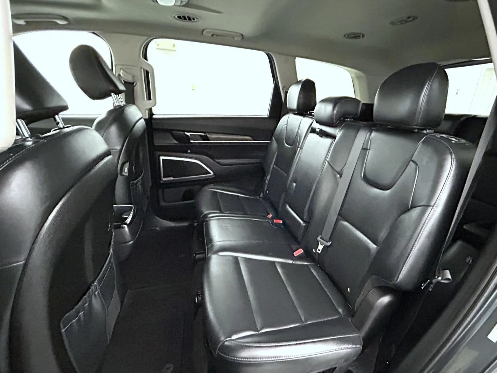 Used 2020 Gray Kia EX image 21