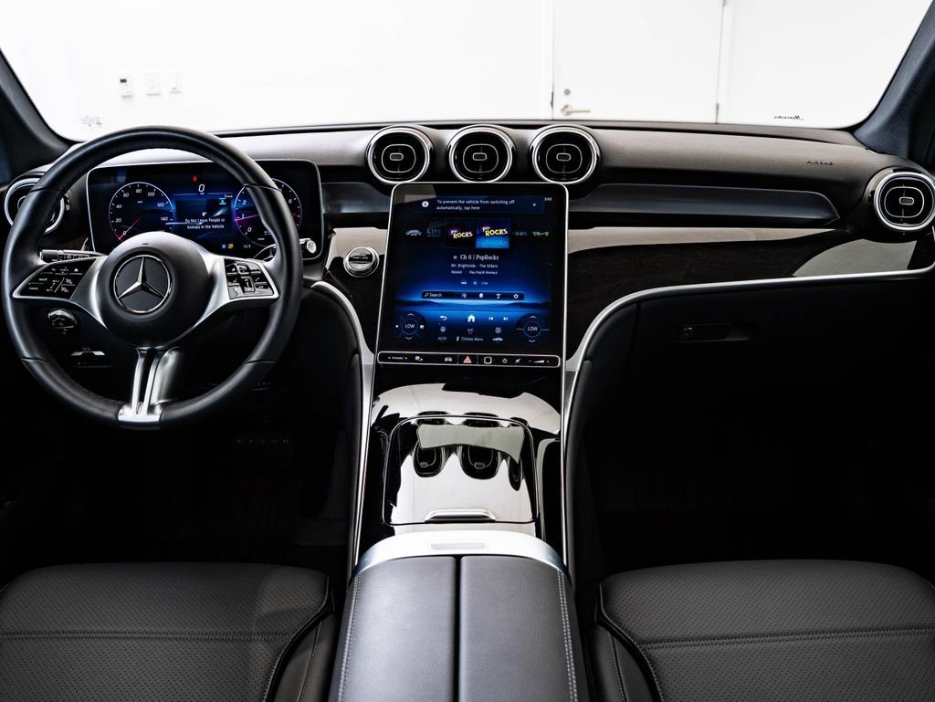 Certified Used 2025 Black Mercedes-Benz GLC 300 image 33