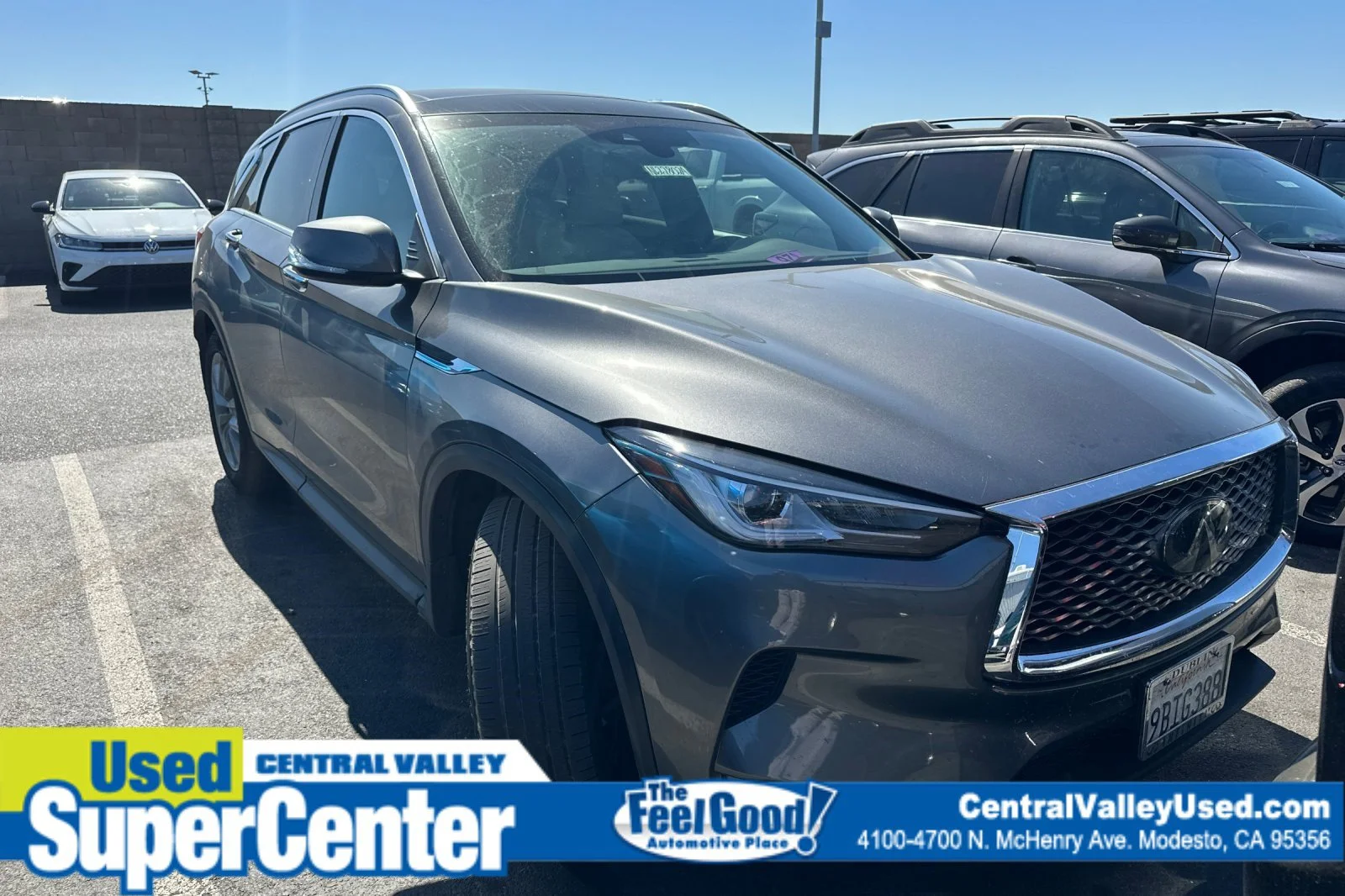 2022 INFINITI QX50 Luxe AWD's photo