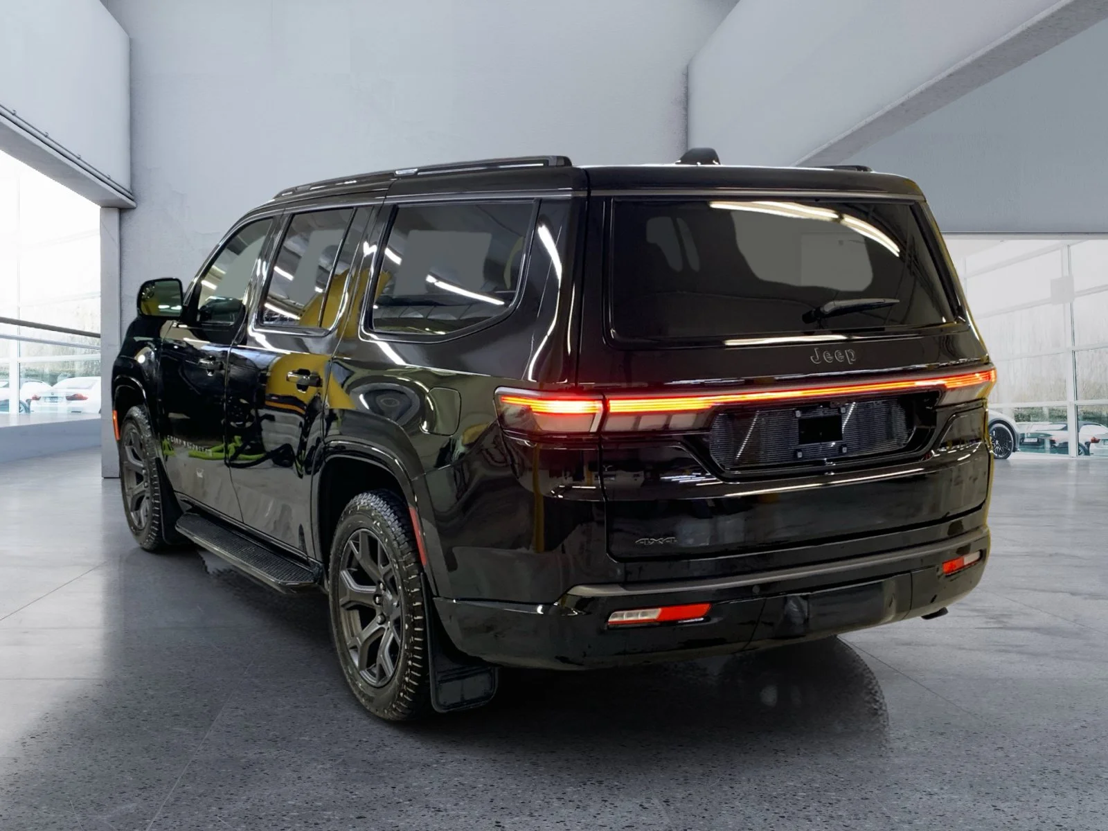 New 2026 Diamond Black Crystal Pearl Jeep Upland image 3