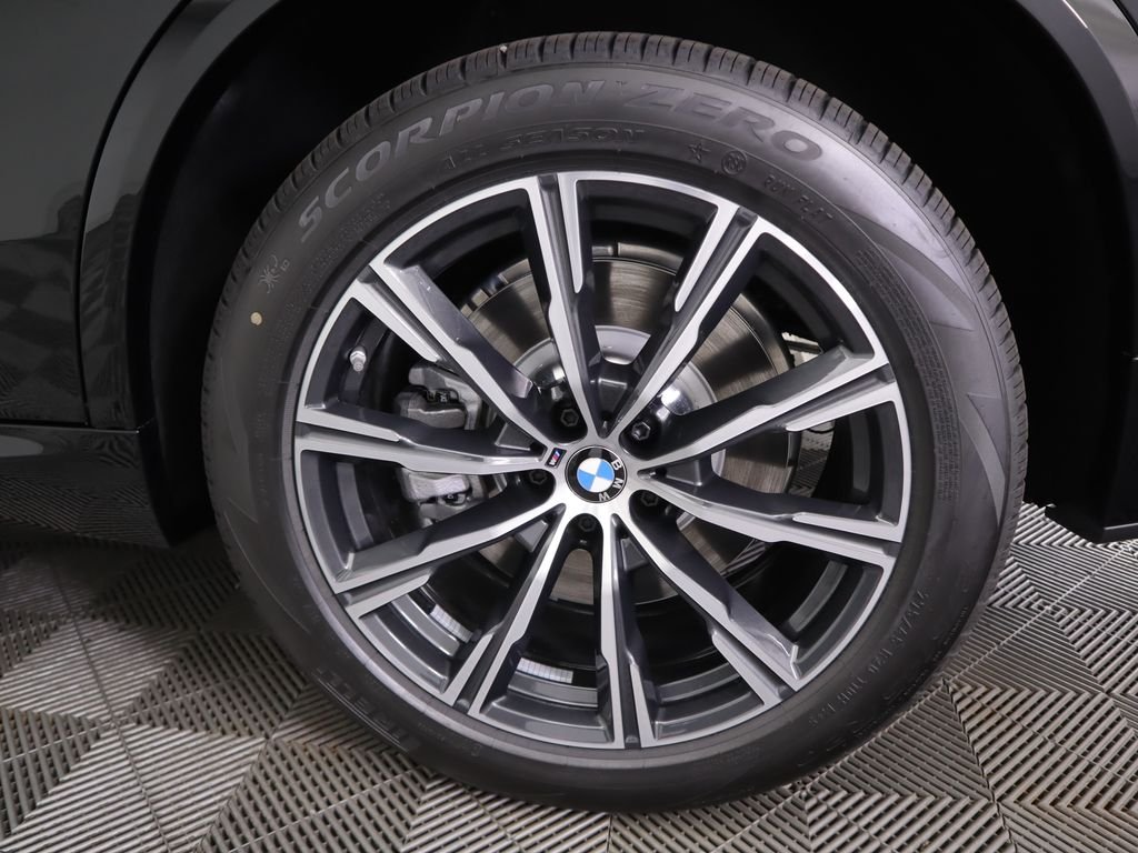 Used 2026 Black Sapphire Metallic BMW xDrive50e image 33