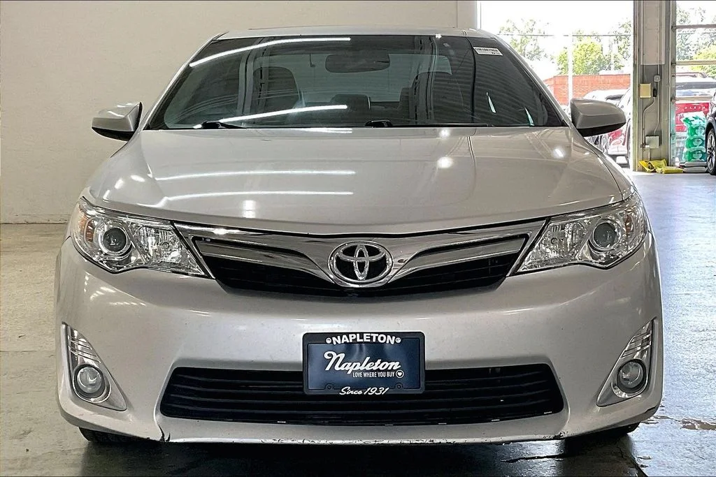 Used 2012 Toyota Camry XLE with VIN 4T1BF1FKXCU002787 for sale in Oak Lawn, IL