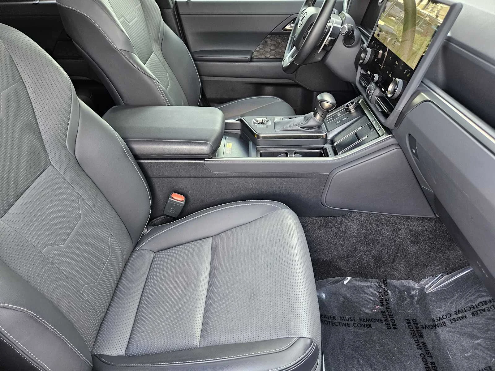 Certified Used 2024 Nori Green Pearl Lexus Luxury image 9