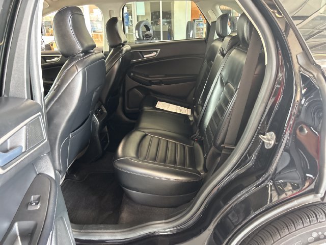 Used 2023 Black Ford SEL image 14